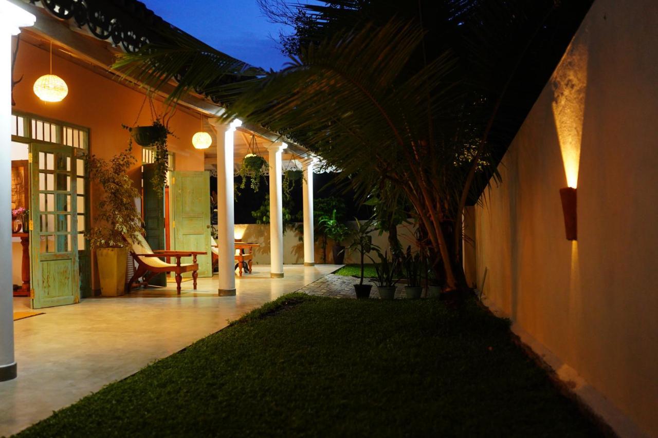 Ronaya Surf Waves Villa Dikwella Bagian luar foto
