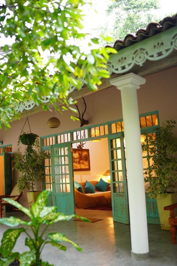 Ronaya Surf Waves Villa Dikwella Bagian luar foto
