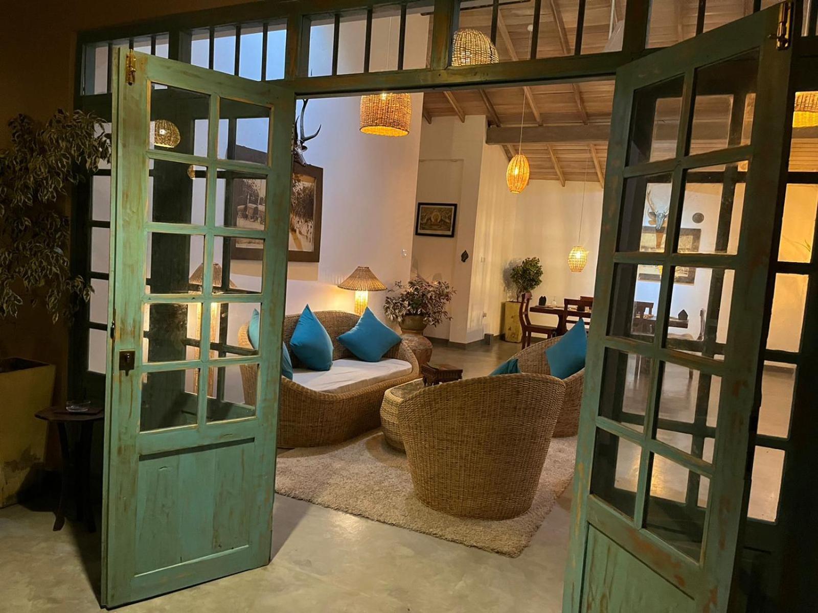 Ronaya Surf Waves Villa Dikwella Bagian luar foto