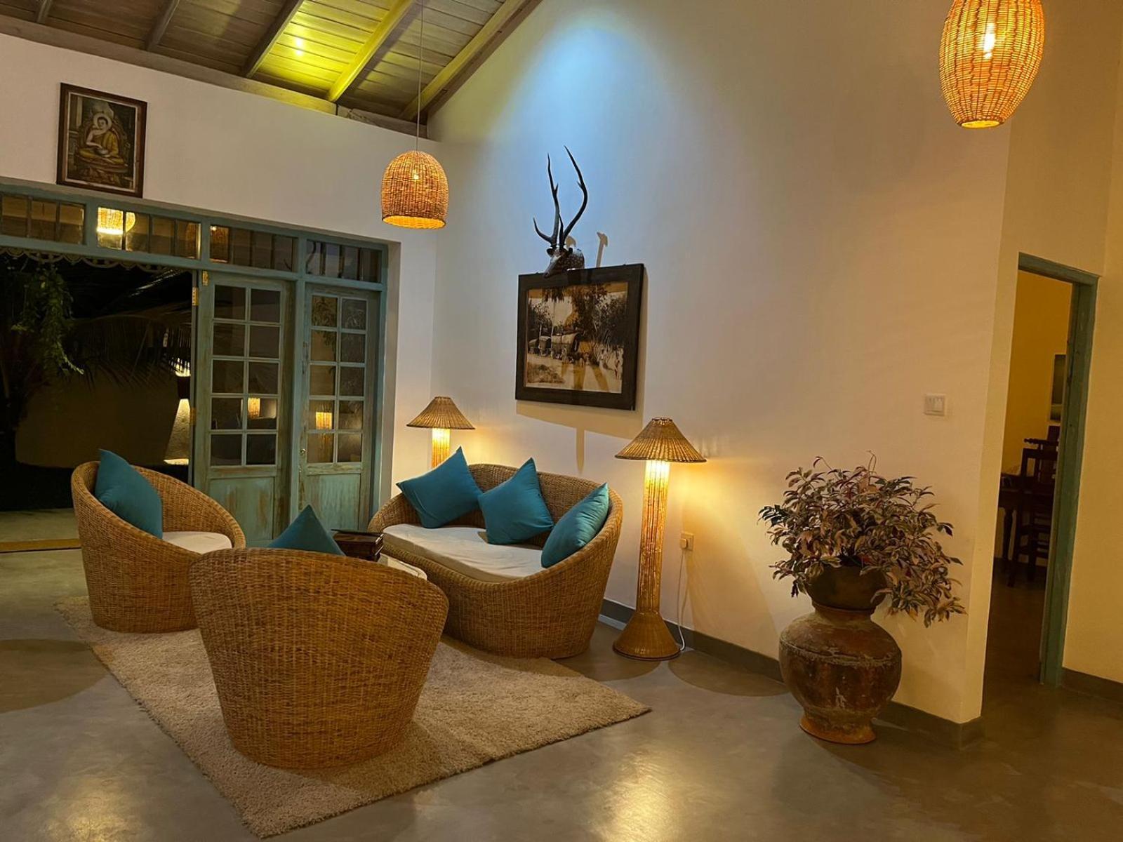 Ronaya Surf Waves Villa Dikwella Bagian luar foto
